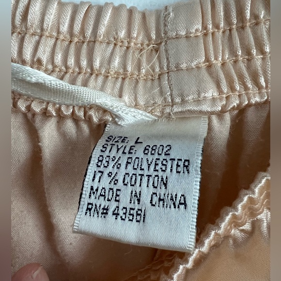 Vintage size large 2 piece It’s about time button town long sleeve pajamas. - Picture 7 of 8